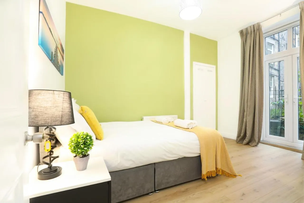 Gorgeous Rooms In Excellent Location - Edinburgh - Five Star Amenities Guest house