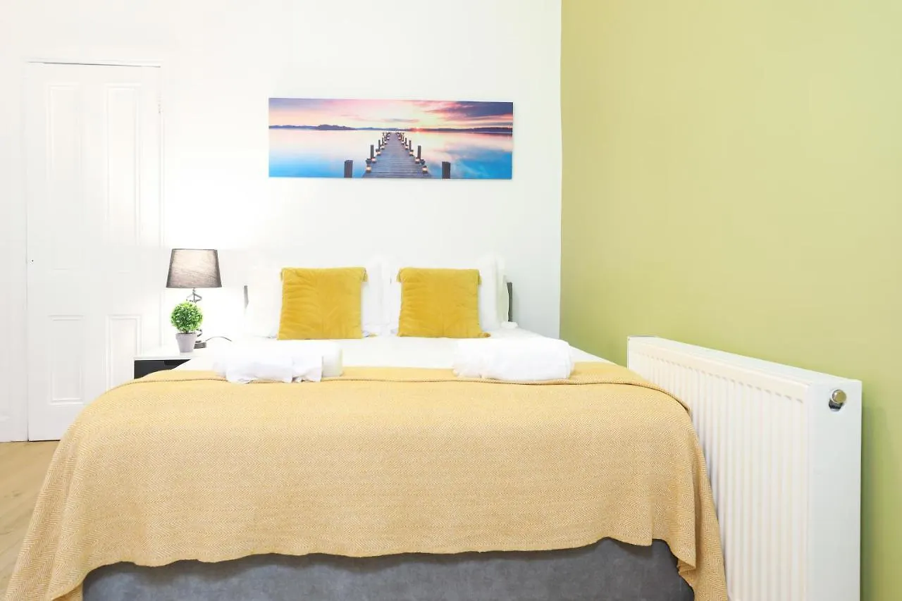 Gorgeous Rooms In Excellent Location - Edinburgh - Five Star Amenities 0*,  United Kingdom