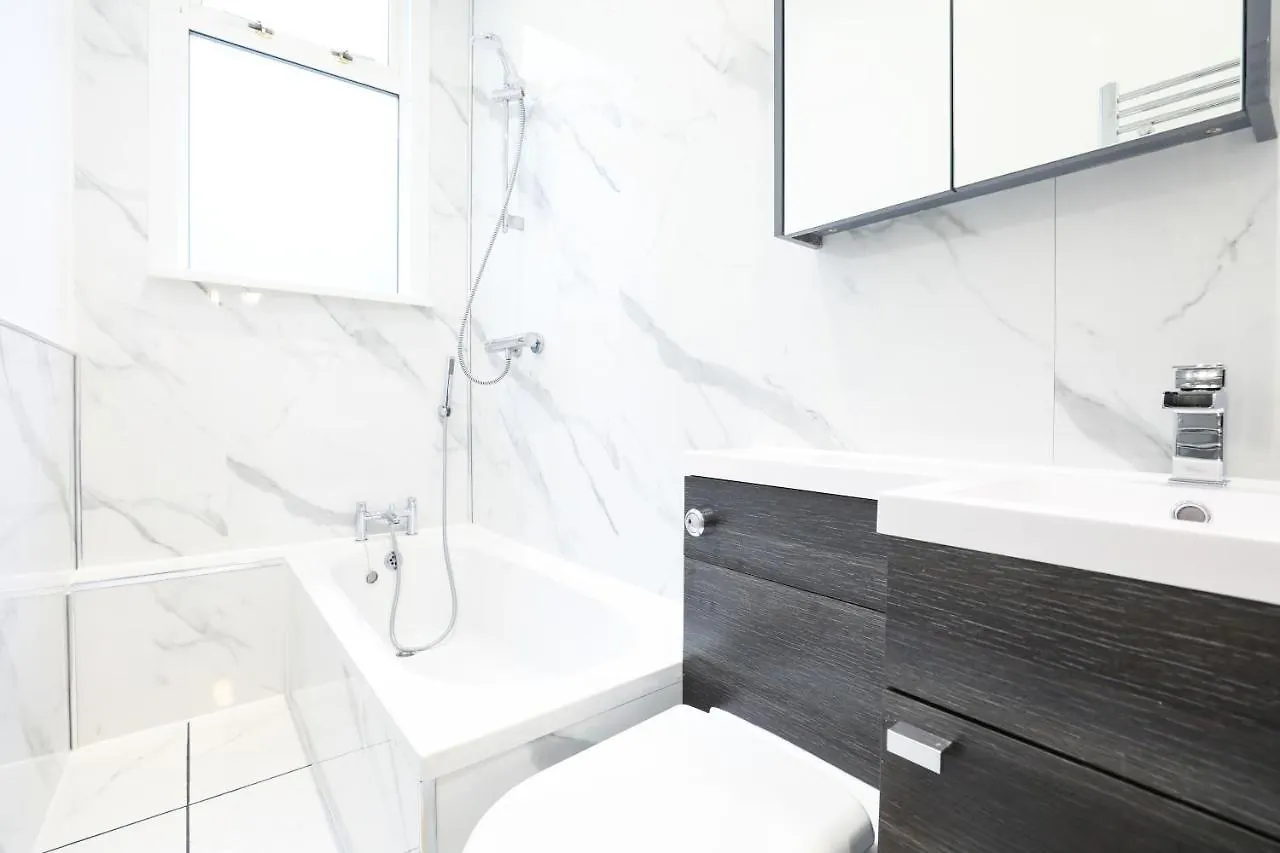 Gorgeous Rooms In Excellent Location - Edinburgh - Five Star Amenities Guest house