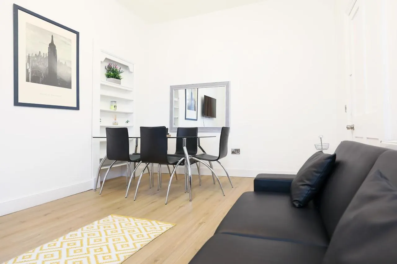 Gorgeous Rooms In Excellent Location - Edinburgh - Five Star Amenities