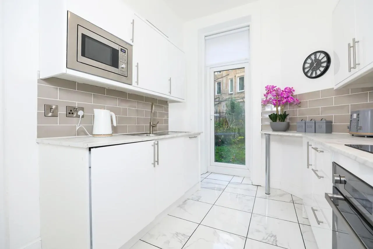 Gorgeous Rooms In Excellent Location - Edinburgh - Five Star Amenities